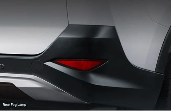 FWD Drive Kendaraan Bekas 2685mm Wheelbase Electric SUV Mewah 175km/h