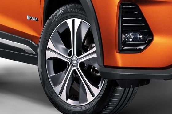 Nissan Kicks e-Power 2023 tersedia Crossover 5 Seater 8 warna, kickover Niro, Forester, Vitara dan Kadjar.,