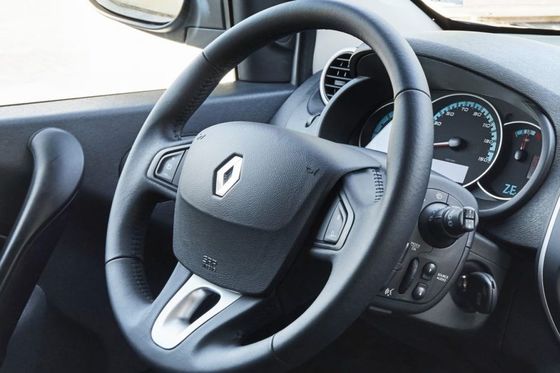 Van 2 Seater dengan harga terbaik di Renault Kangoo, dan nyaman di Fitur, Jarak tempuh, tempat duduk, dan performa mesin