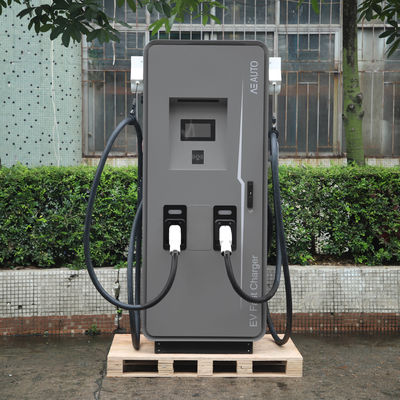 Peralatan Pasokan Kendaraan Listrik Komersial 120kw IP55 EV DC Fast Charger 60HZ