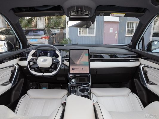 230km/jam Kendaraan Listrik Penggerak 4 Roda Geely Super Rui Pasang Mobil Hibrida