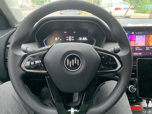 Weima E5 Pure Electric Vehicle Multicolor 170km/h Mobil Listrik Energi Baru