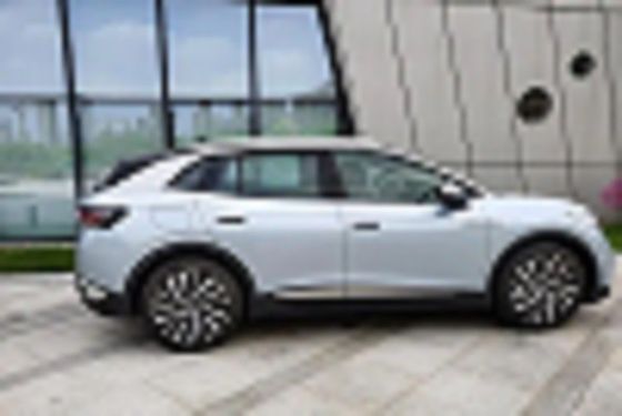 VW ID 4X 4 Wheel Drive Mobil Listrik 160km / H Compact EV SUV Mewah Torsi 310NM