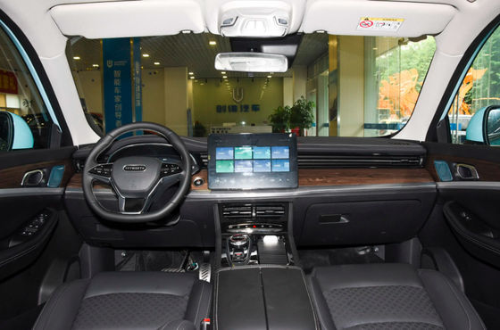 Mobil EV Mobil Kecil Skyworth EV6 FF Layout Drive 5 Seater Mobil SUV 150km/h