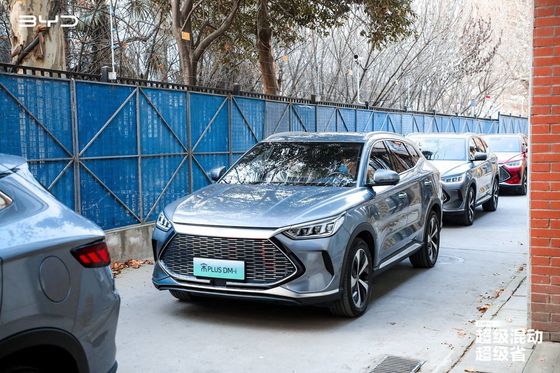 Mobil Listrik Ramah Lingkungan AWD