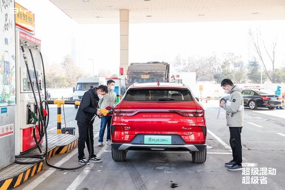 Mobil Listrik Ramah Lingkungan AWD