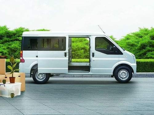 Dongfeng EC36 Kendaraan Komersial Listrik Murni Mobil Ekspres 38.7kWh