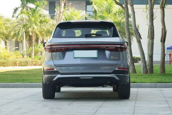 Mobil SUV Hibrida 230km/jam