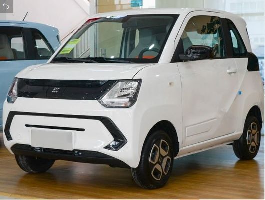 Dongfeng FENGON Mobil Listrik Mini 3 Pintu 4 Kursi Mobil SUV Listrik 100km/H