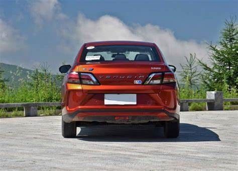 Dongfeng Nissan Venucia D60 EV 2500mm - 3000mm Jarak Sumbu Roda Mobil Penggerak Tangan Kiri