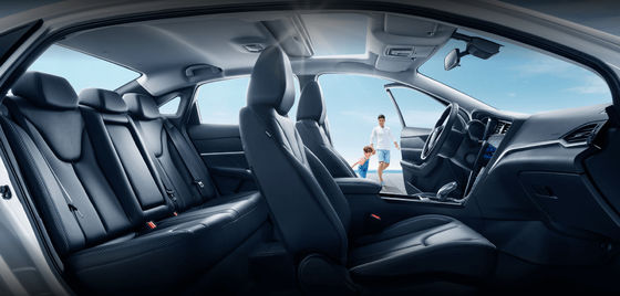 Dongfeng Nissan Venucia D60 EV 2500mm - 3000mm Jarak Sumbu Roda Mobil Penggerak Tangan Kiri