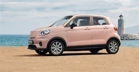 Mobil SUV Listrik Kecil 100km / jam Leapmotor T03 CLTC 403km EV Kendaraan SUV