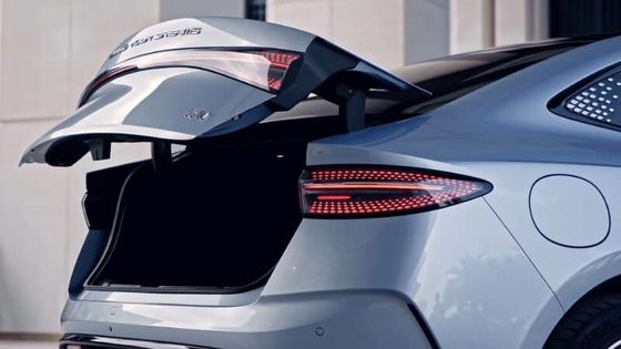 BYD Seal Mobil Listrik Bermotor Ganda