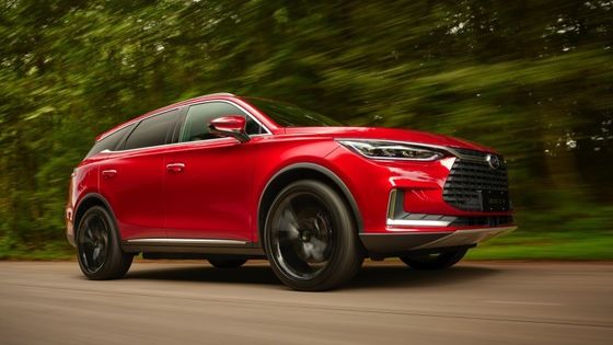 Mobil Listrik Performa Tinggi 635km