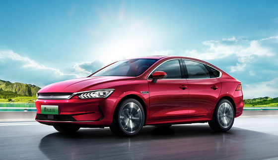 Mobil Listrik Sedang 400km