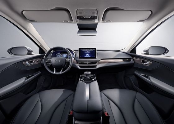 431km Mobil Listrik Sedan Kecepatan Tinggi Hongqi E QM5 PLUS 160km/H Kecepatan Maks