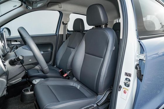 Mobil Listrik Mini EV 351KM Euler Black Cat Kendaraan Energi Baru 102km / jam Untuk Wanita