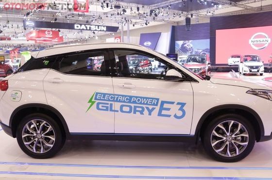 Dongfeng Glory E3 Mobil SUV Listrik EV AMG Drive Unit Mobil Listrik 5 Seater