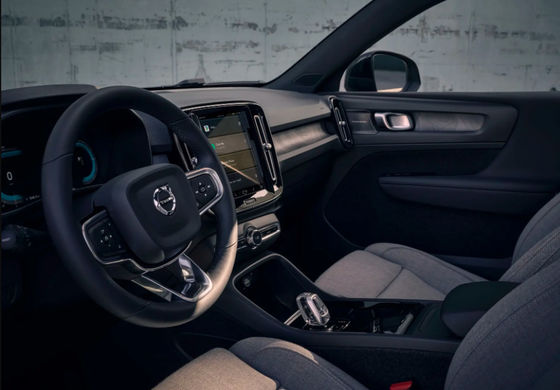 Mobil Listrik Sedang Volvo Xc40 160km/jam SUV Keluarga Listrik Mesin 231 HP