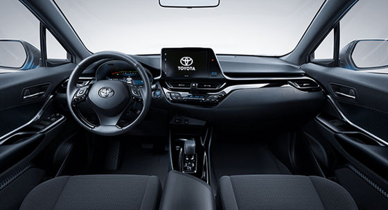 Toyota Izoa Mobil Listrik Murni Nedc 400km EV Mobil SUV 54.3kwh 150kw 300nm 204HP