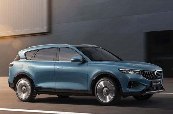 Voyah Gratis 4WD Mobil Listrik Berperforma Tinggi Kendaraan 200Km/h Jangkauan 860km