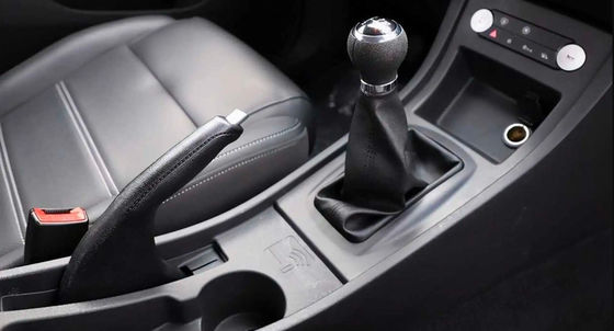 Baterai Lithium Ternary BYD E3 Mobil Listrik 130km / H Rentang 401km Mobil Listrik FWD