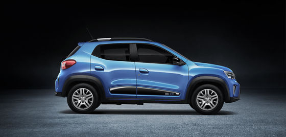 4 Kursi Mobil Listrik Murni Venucia E30 Kendaraan Penggerak Tangan Kiri 105km/jam