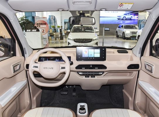 Geely Panda Mini EV Mobil 4 Kursi Hatchback Listrik Energi Baru 120km NEDC