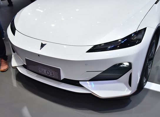 Changan Sl03 Auto Mobil Listrik Kinerja Tinggi Lima Pintu Lima Kursi Roda Empat