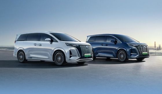 Denza D9 MPV EV Mobil 571nm baterai besi lithium 4WD SUV Listrik 180km / jam