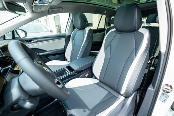 601km Jarak Jauh EV Mobil Volkswagen Id. SUV Elektrik 6 Crozz Pure+ 7 Seater