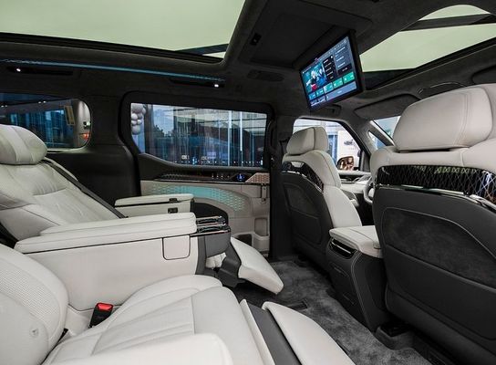 702km - 822km Jarak Jauh EV Mobil Zeekr 009 Kendaraan MPV Listrik