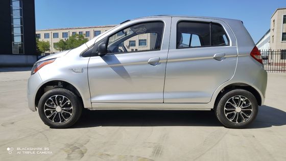 5 kursi 4 pintu RHD Electric Car 2023 New Energy Car Blaval Berbeda Range Tersedia