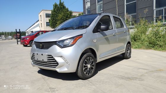 5 kursi 4 pintu RHD Electric Car 2023 New Energy Car Blaval Berbeda Range Tersedia