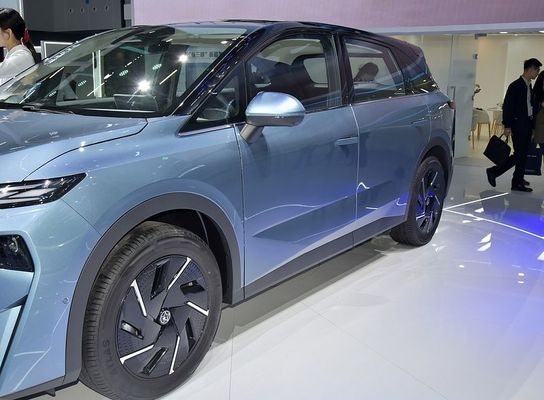 Dongfeng VenuciaS EV Baru: VX6 5door/Seats Family Pure Electric SUV CLTC520km 165km/H