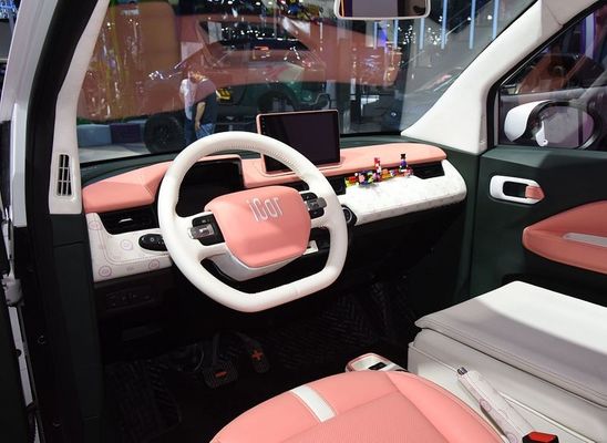 Smart Mini Ev Car Chery Mini Electric 4 Roda QQ Es Krim 3 Pintu 4 Kursi 2023