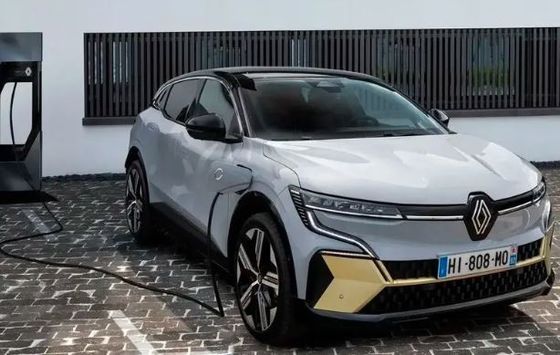 Percobaan jangka panjang berkendara di Renault Megane E-Tech Baterai kapasitas 40/60kWh dengan jangkauan sekitar 158/208 mil