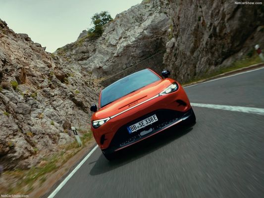 New Energy Vehicle Smart 3 5door/5seats SUV kompak 580km Range Dengan baterai pengisian cepat 0,5h