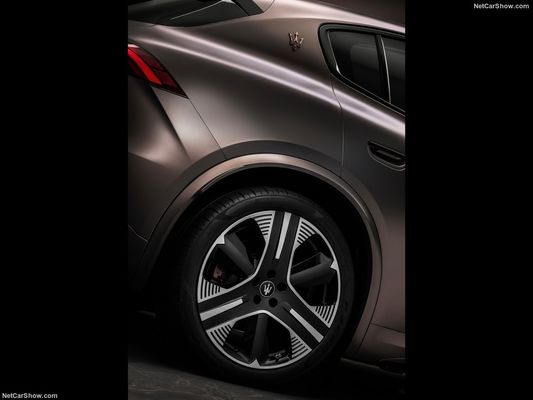 Mobil listrik murni dengan 450 kisaran dan kecepatan maksimum 325km/jam di Maserati Gran Turismo Folgore