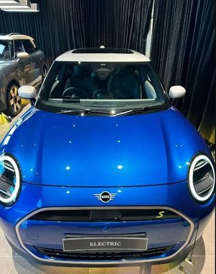 Datang ke 2024 Terbaru Murah Listrik Mini Cooper Hatch 4 pintu/5 kursi Dengan Kamar Besar