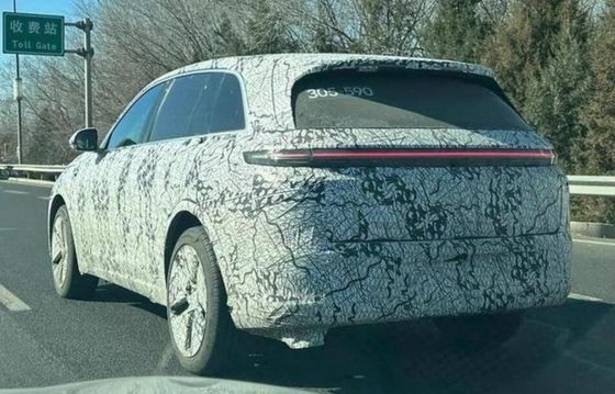 2024 Presale NEW Hybrid Li Auto L6 2024 Mobil Listrik Mewah 4WD Lixiang L6 E-REV SUV Li L6 Kendaraan Energi Baru