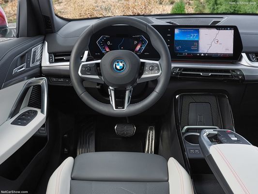 Hot Sale Long Range Electric Car 2024 untuk BMW IX2 449Km High Speed Auto mobil energi baru