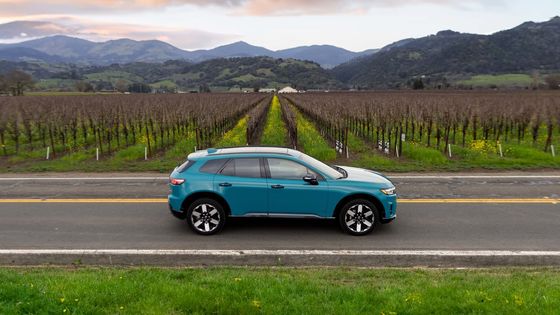 Mobil Ev baru 2024 Honda Prologue EV Crossover dengan posisi rendah, lebar, jarak roda panjang