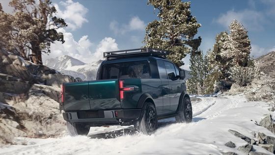 Trcuk Canoo pickup yang dibangun khusus dengan tempat tidur 8 kaki dengan ruang penyimpanan yang luas