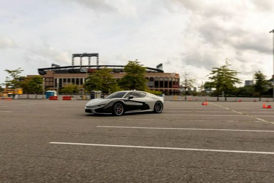 2024 Mullen GT Mobil sport listrik murni dengan jangkauan 380km 4.2s 0-100km/jam akselerasi