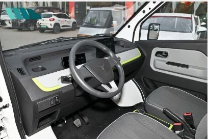 Van listrik murni Neomor D05 kartu mikro listrik berfokus pada bidang distribusi logistik perkotaan, pagar & van versio