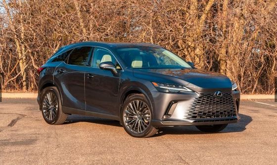 SUV crossover mewah 2024 Lexus RX 450h+ PHEV Dengan jangkauan listrik 37 mil