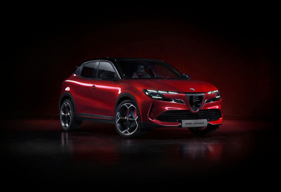 The Sportyest Compact Car Alfa Romeo Pertama EV Milano Dengan 2 Pilihan Penggerak 156ph & 240ph WLTC 240miles