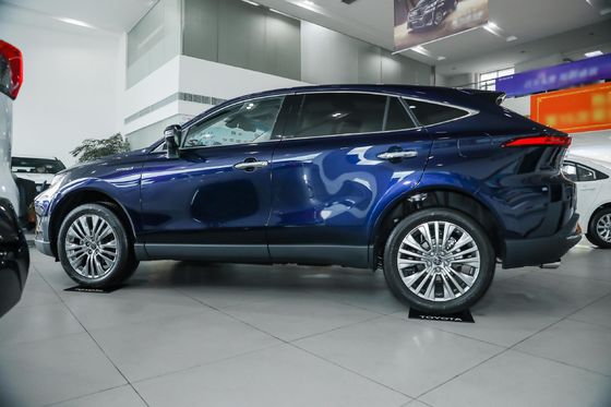 FAW Toyota Harrier Plug In Hybrid Electric SUV Dengan Jangkauan 1000km