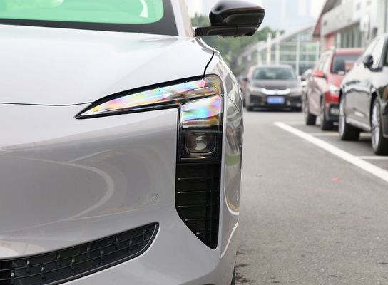 Kendaraan Listrik Murni Cina Merek Terkenal Hongqi EH7 2024 600km Pro Dengan 600km Jangka Panjang Dan 4 pintu/5 kursi Sedan